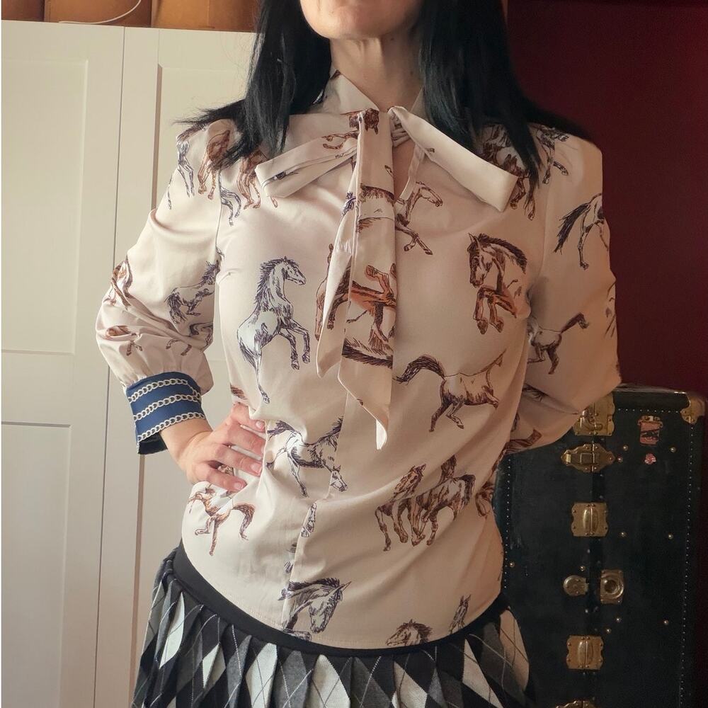 horse print tie top blouse